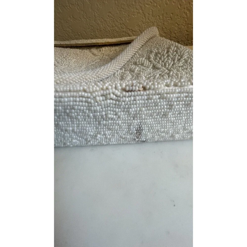 Vintage LA REGALE Off white BEADED evening Purse.  Beautiful, With Minor Stain.